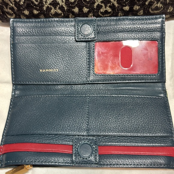 Hammitt Large VIP and matching 110 Wallett. - Picture 4 of 7
